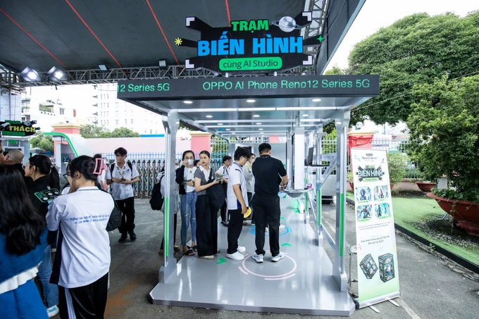 Trạm biến hình mô phỏng tính năng AI studio độc đáo trên Reno12 Series Trạm biến hình mô phỏng tính năng AI studio độc đáo trên Reno12 Series