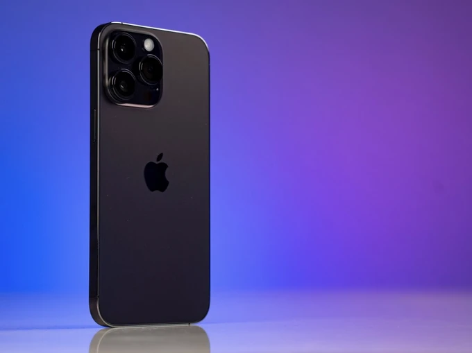 iPhone 14 Pro Max cũ vẫn được người dùng săn đón sau hơn 2 năm ra mắt