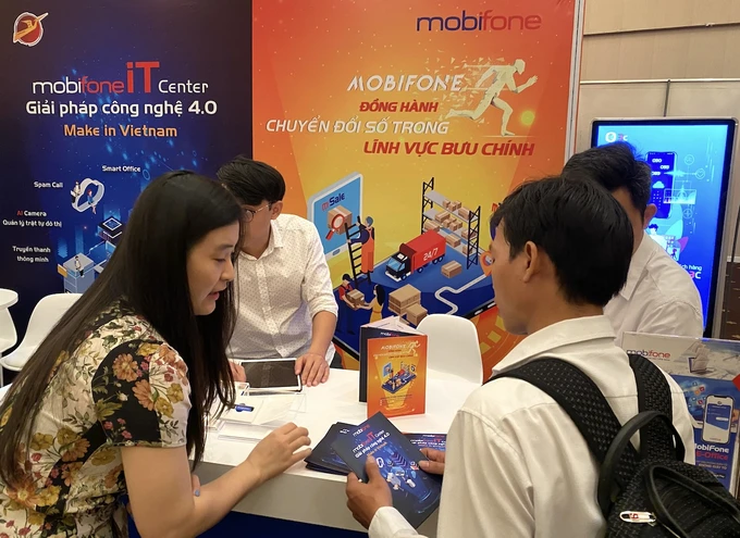 Người dùng trẻ chọn lựa MobiFone thể hiện sự năng động IMG_2640.JPG