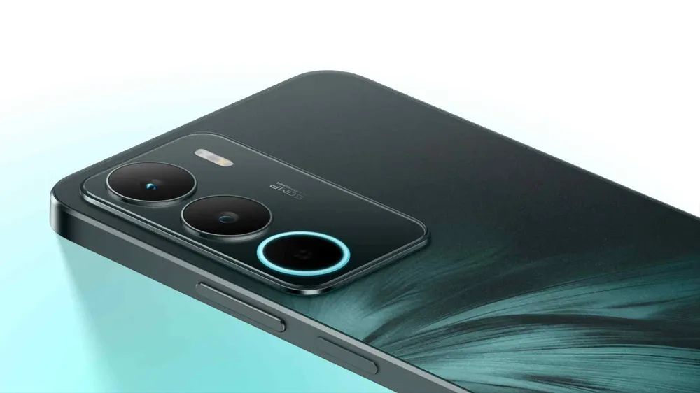 Hé lộ realme C71 sạc nhanh, dùng bền và nhiều tính năng AI hữu ích