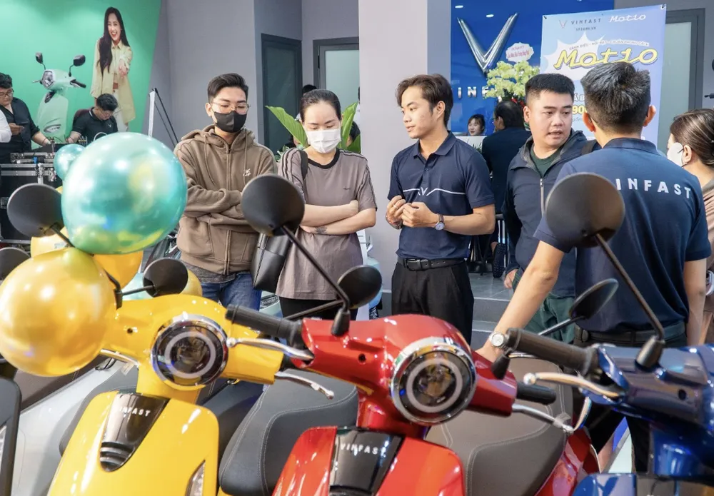 Tại VFXanh không chỉ được tư vấn mà còn được chăm sóc kỹ thuật và dịch vụ bảo dưỡng chuyên nghiệp.