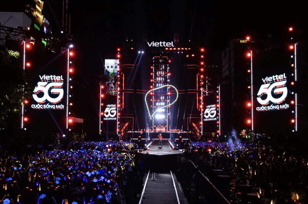 Sân khấu công nghệ hiện đại, dùng âm nhạc để kể câu chuyện của cảm xúc tại sự kiện Y-FEST 2025