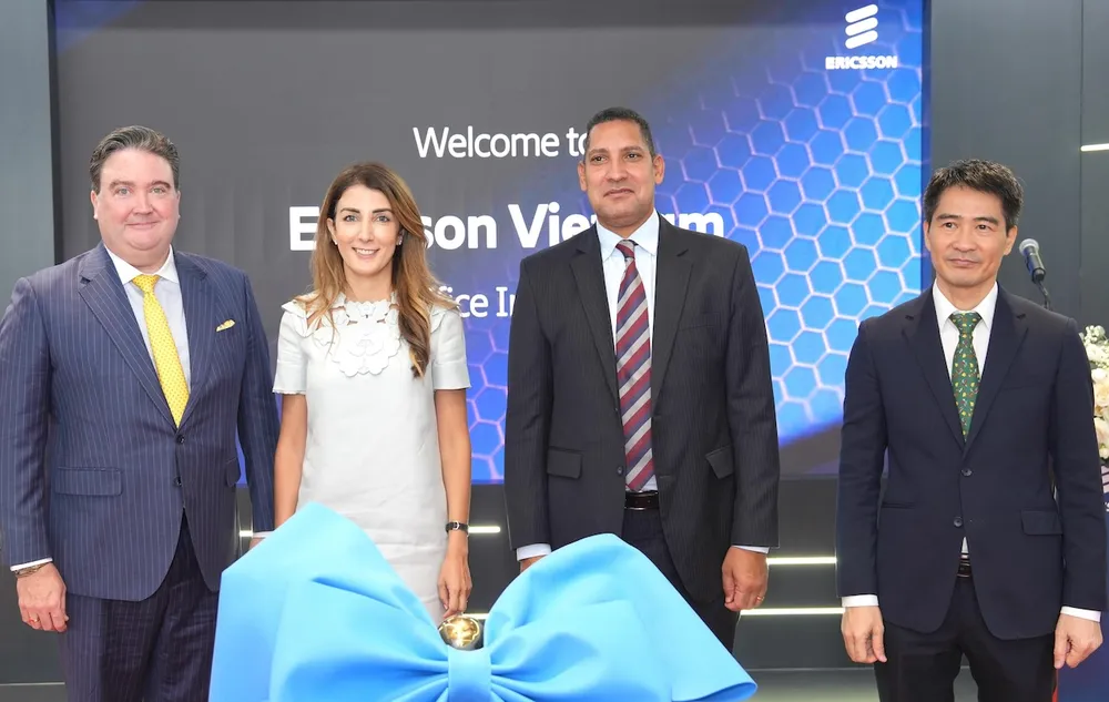 Ericsson đánh dấu một dấu mốc quan trọng tại Việt Nam qua sự kiện khai trương văn phòng mới tại Hà Nội.