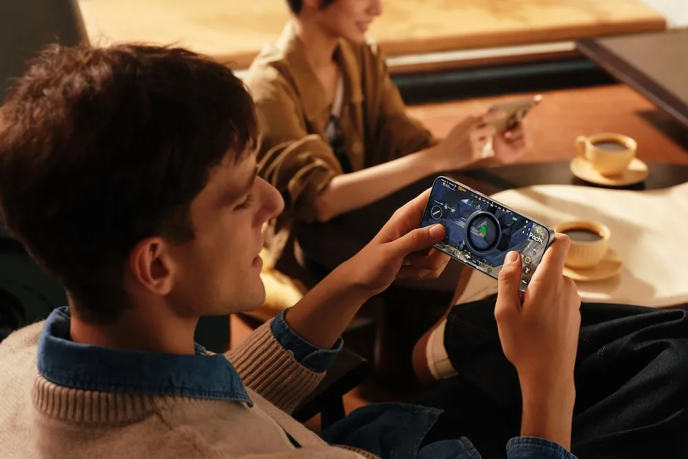 Find X8_Trinity Engine Gaming_RGB.jpg