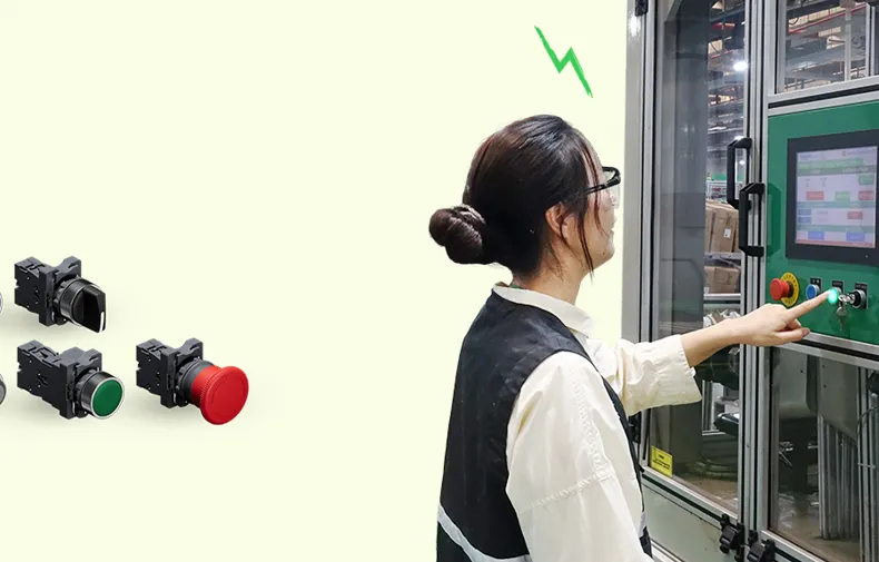 Sản phẩm Easy CRS-Control Relay Signaling của Schneider Electric