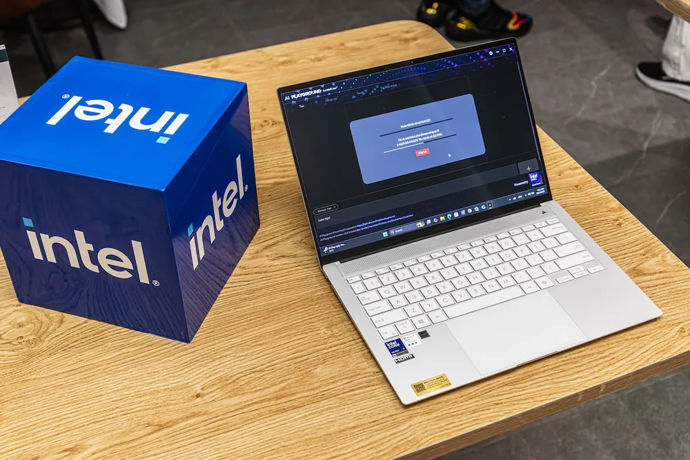 intel-ai-pc-23-09-2025-5.jpg