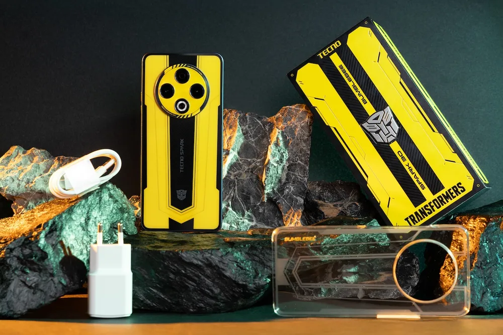 SPARK 30 Bumblebee (2).jpg