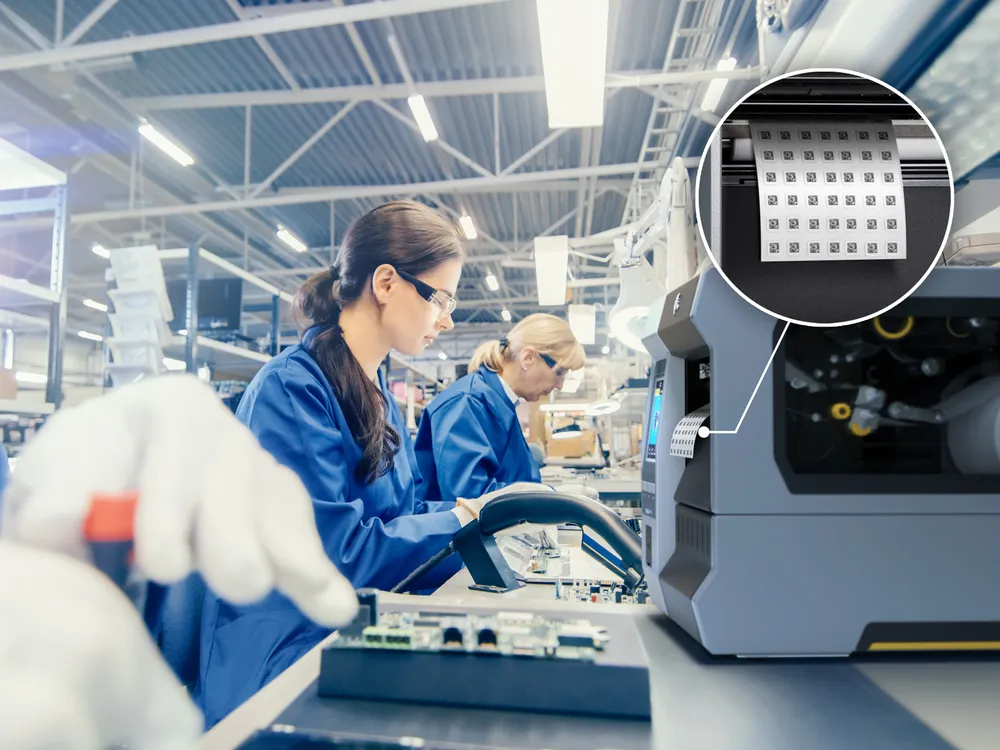 Thiết bị Zebra ZT610 trong môi trường sản xuất_3.jpg