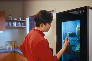 Tủ lạnh LG với mặt kính InstaView hiện đại chăm sóc từng bữa ăn (ảnh 2).PNG