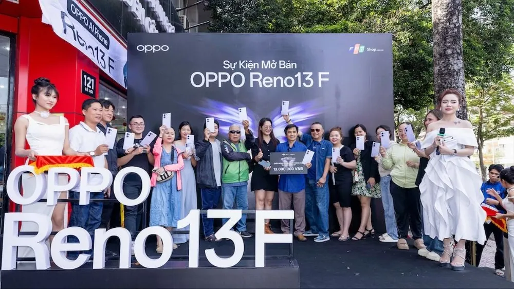 FPT Shop, một trong những hệ thống bán lẻ mở bán OPPO Reno13 Series