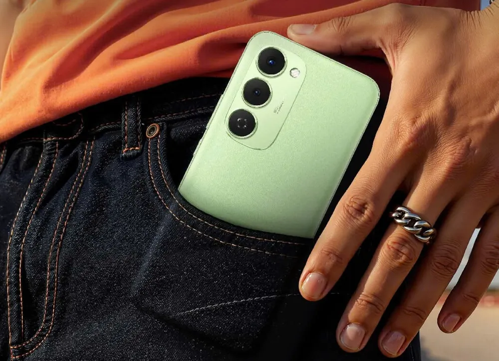 TECNO ra mắt SPARK 40 Pro+, bán tại CellphoneS