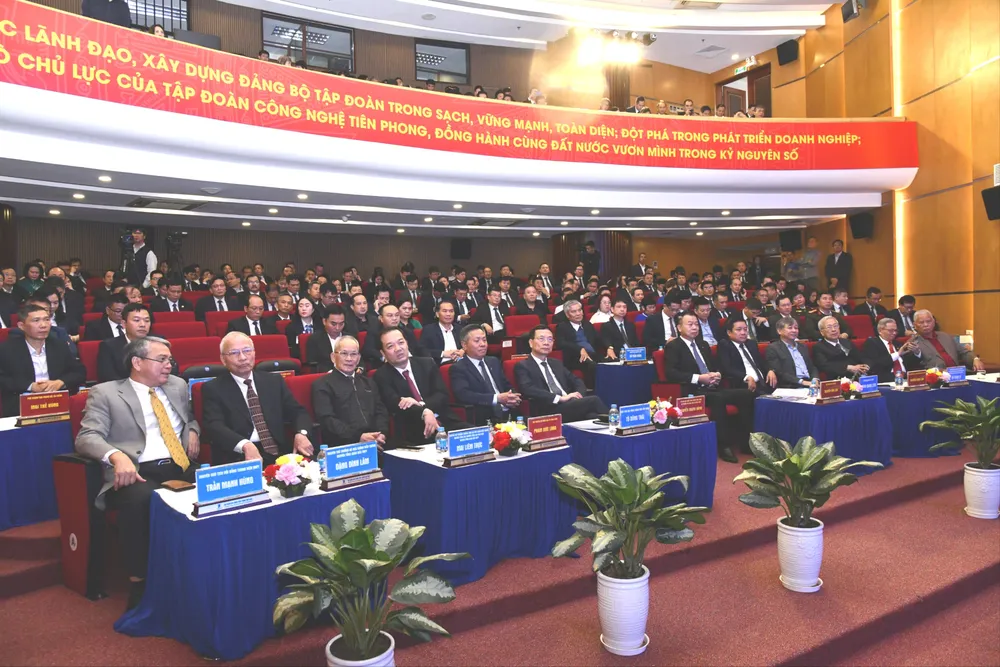 Các đại biểu dự hội nghị. Ảnh: T.Q Tong ket VNPT 3.JPG