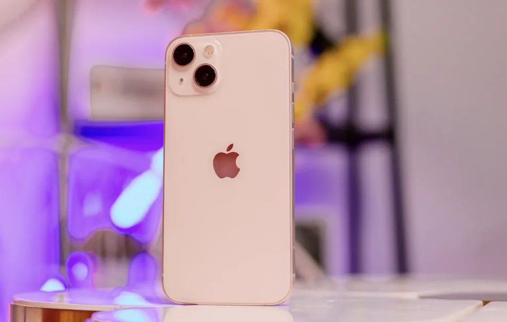 iPhone đang có giá tốt dành cho khách hàng tại Di Động Việt