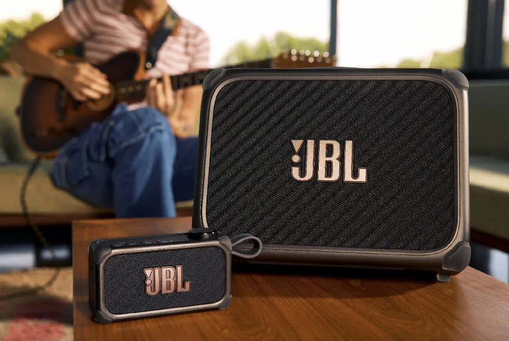 JBL BandBox Solo và JBL BandBox Trio đã được mở bán tại Việt Nam