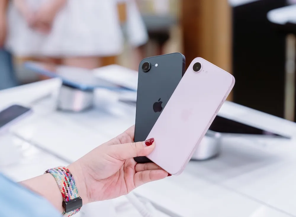 iPhone 17e với thiết kế nhỏ gọn 