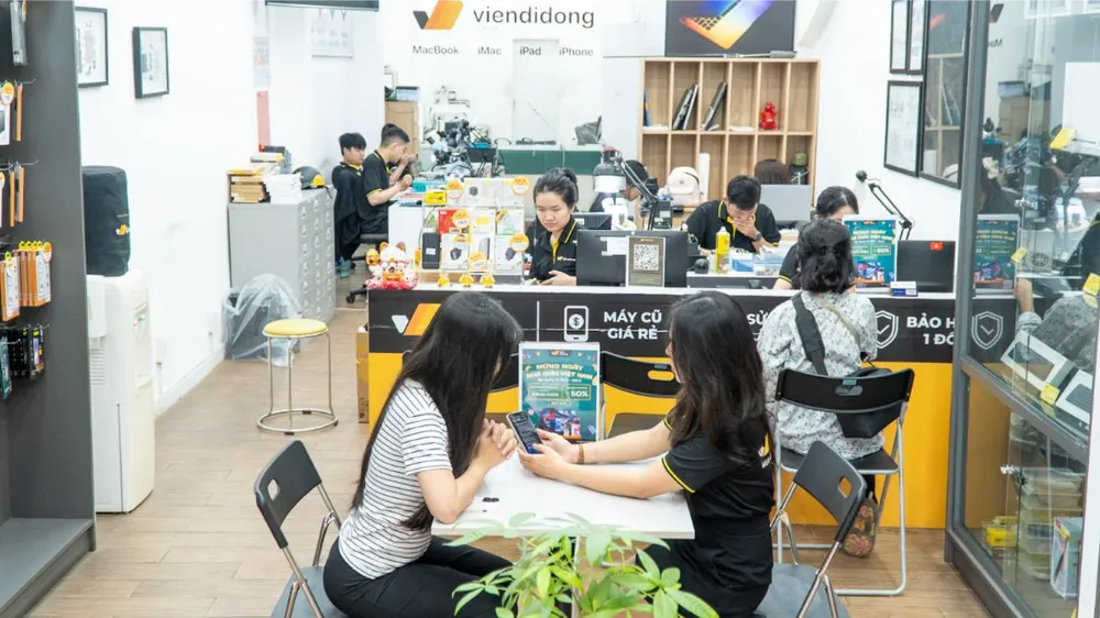 iPhone, phụ kiện… đồng loạt giảm dịp sale 4-4