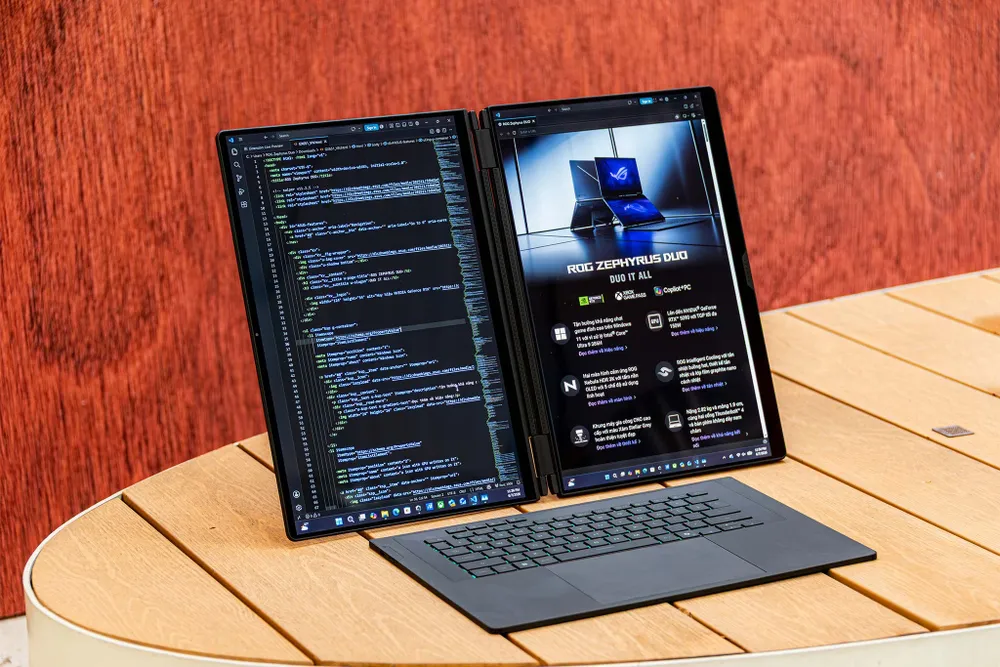 ROG Zephyrus (9).jpg